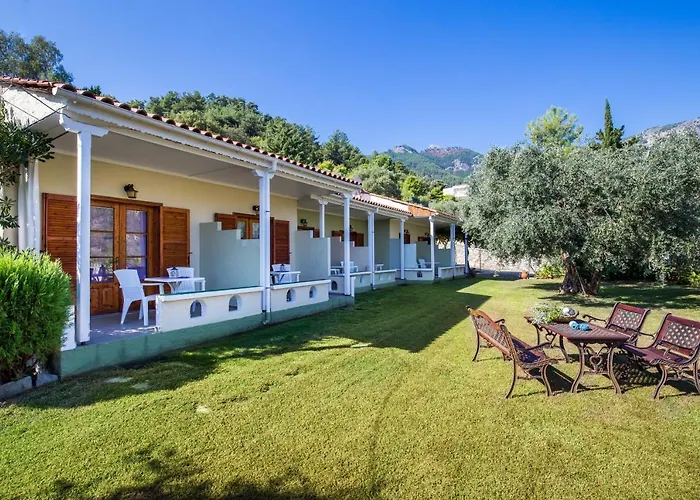 Sarimpalas Pensión 4*